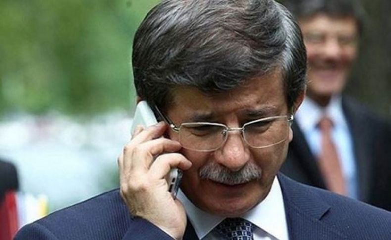 Davutoğlu Merkel'le telefonda görüştü