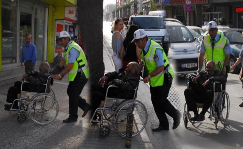 Yardımsever trafik polisi