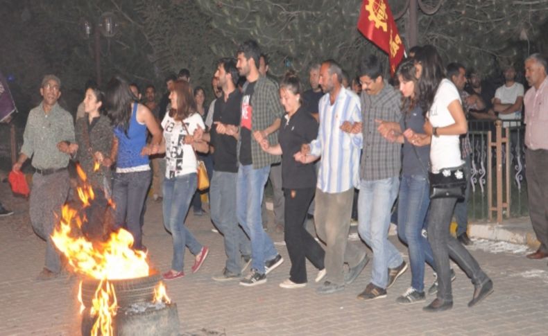 Tunceli’de olaylı protestolar yerini halaylara bıraktı