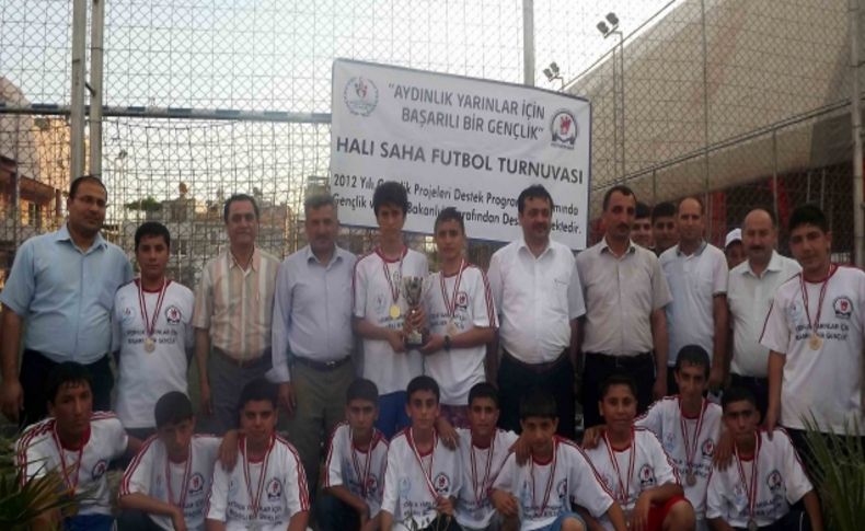 Ufuk Okuma Salonlarından satranç ve futbol turnuvası