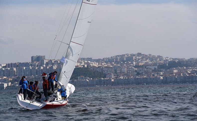 Üniversiteliler yelken şenliğinde buluşuyor