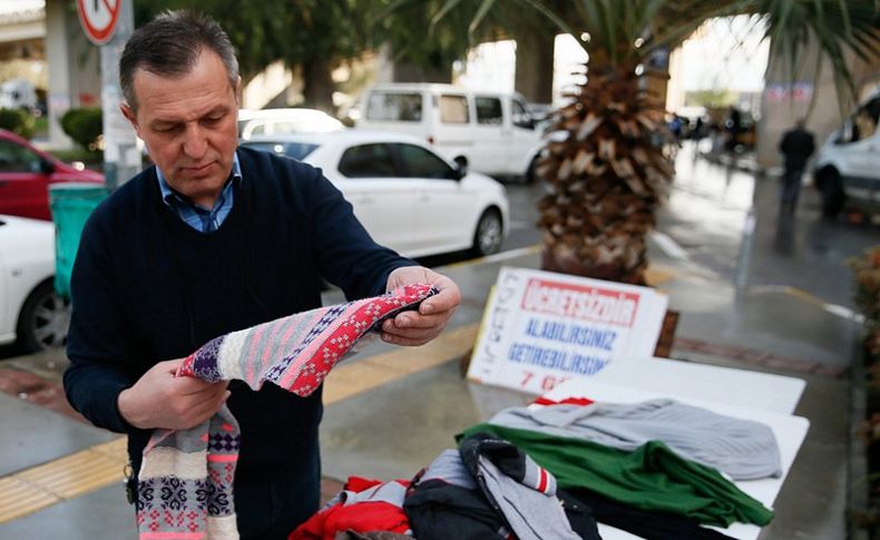 Üşüyen çocuktan etkilenen esnaftan duygulandıran yardım