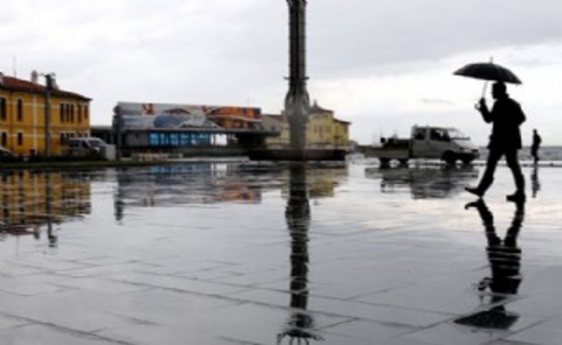 Dikkat! İzmir'e yine sağanak geliyor