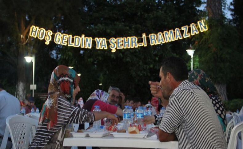 Menderes Ramazan’a hazır