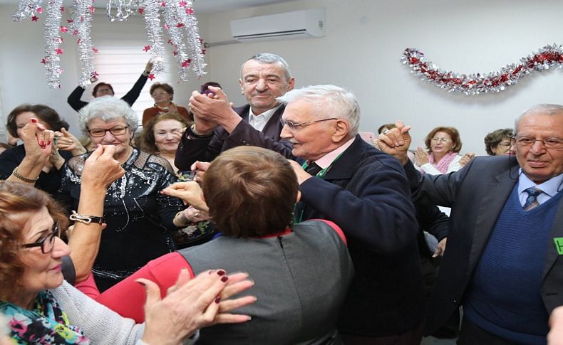 Yeni dostlarla yeni yıla 'merhaba'