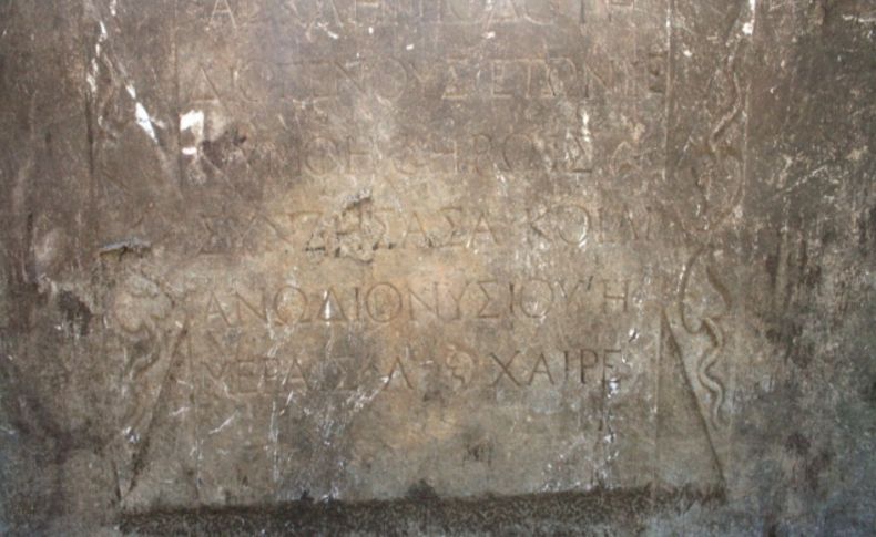 Yıkılan cami minaresinin temelinden tarihi eser çıktı