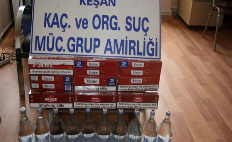 Yolcu otobüsünde kaçak sigara ve içki ele geçirildi