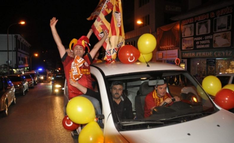 Yozgat’ta Galatasaray’ın şampiyonluğu coşkuyla kutlandı