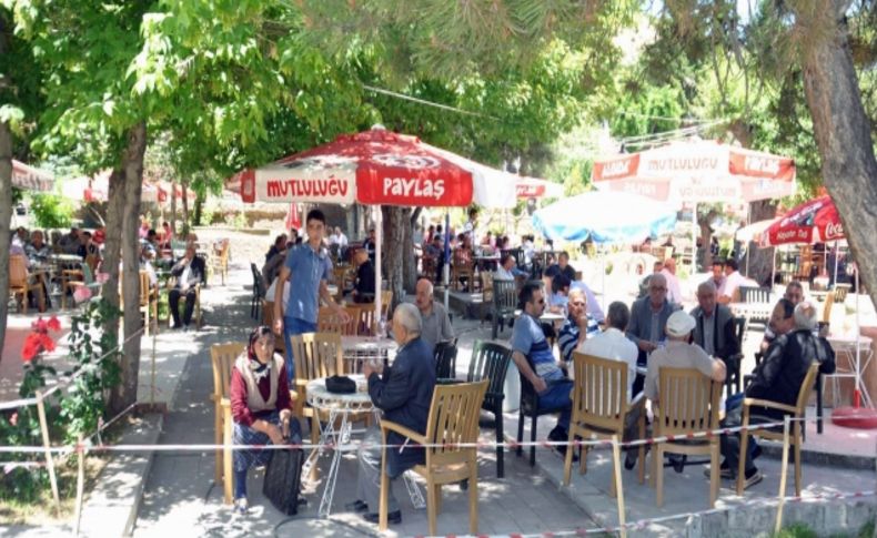 Yozgat’ta sıcak hava parkları doldurdu