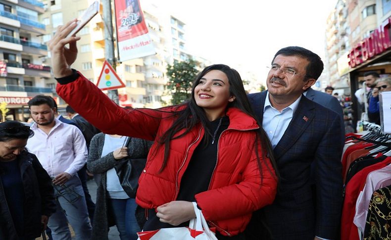 Zeybekci'nin selfie rekoru