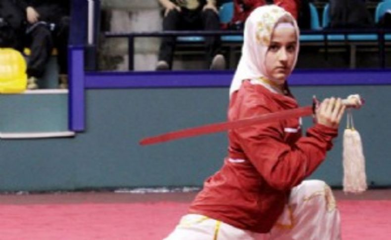 Müsabakalara gönderilmeyen kadın wushu takımı isyanda